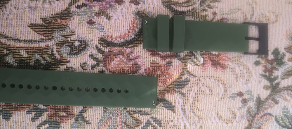 Продам ремешок на смарт часы