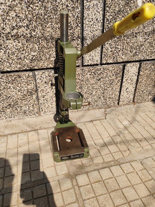 Стойки за бормашини български 43 мм. и 57 мм. захват ЕЛПРОМ