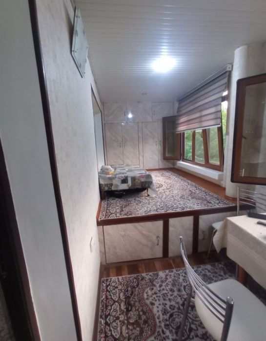 Chilonzor 13 kv da 3 xonali kvartira sotiladi