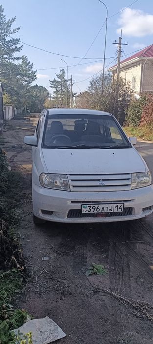 Митсубиси Динго 2001г