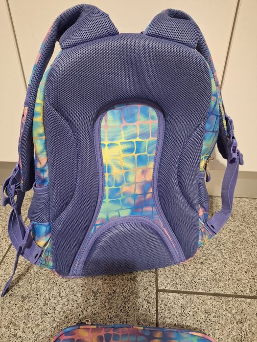 De vânzare lot ghiozdan și penar