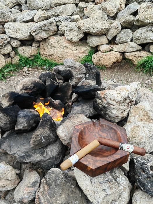 Арт пепелник за пури