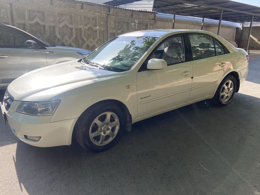 Avtomobil Hyundai Sonata NF, 2007…