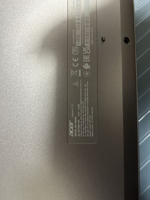 Acer Aspire 5 – почти неупотребяван, 15.6”, идеален за работа и учене