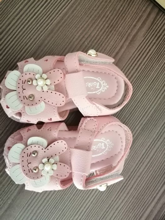 Детская летняя обувь