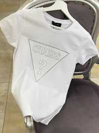 tricou guess dama modele 2024