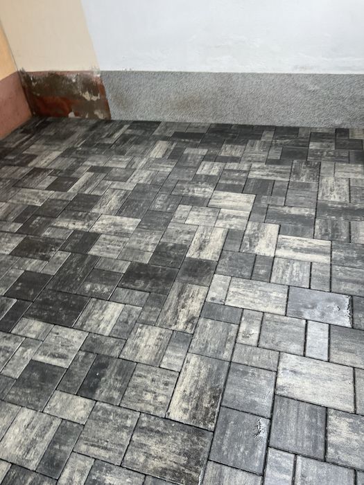 Montaji pavaj , borduri,rigole