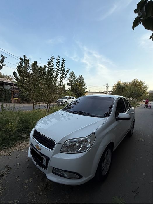 Продается Nexia-3  avtomat 4-pozitsiya