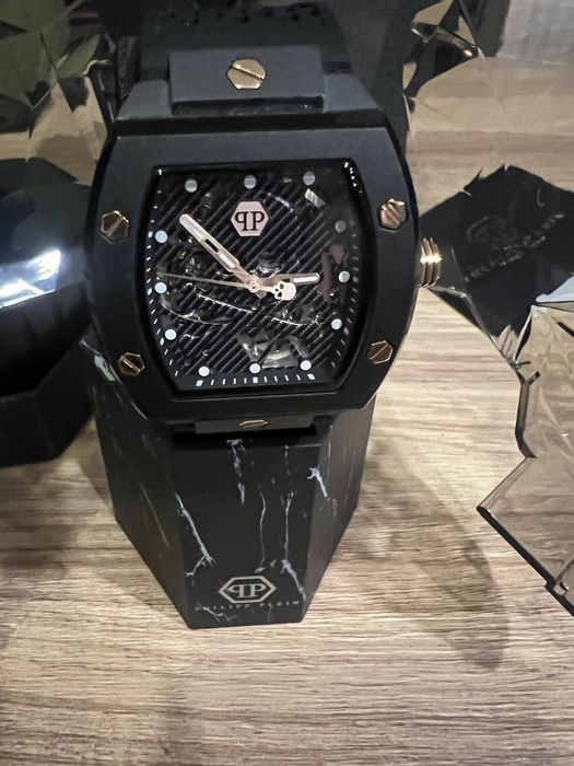 PHILIPP PLEIN $keleton Ecoceramic 44m часовник чисто нов