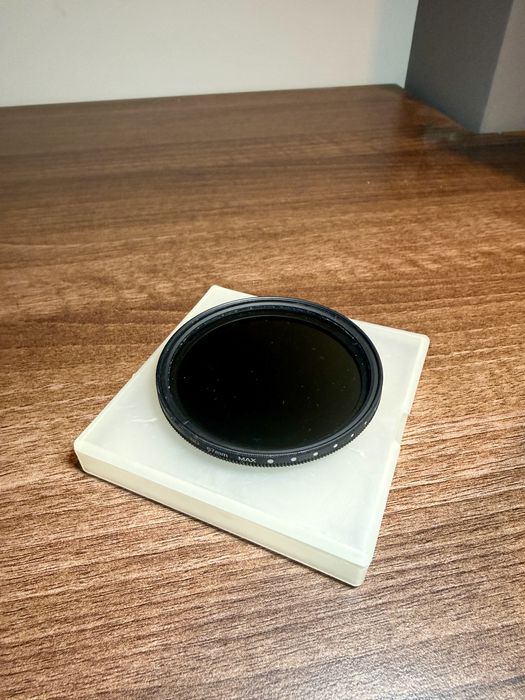 Sigma 16mm f/1.4 DC DN Sony E + filtru ND variabil