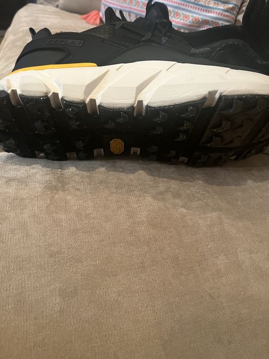 Маратонки - Сникърси