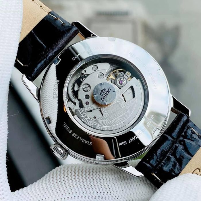 Продаётся 100% оригинал Часы Orient Bambino современная новая модель