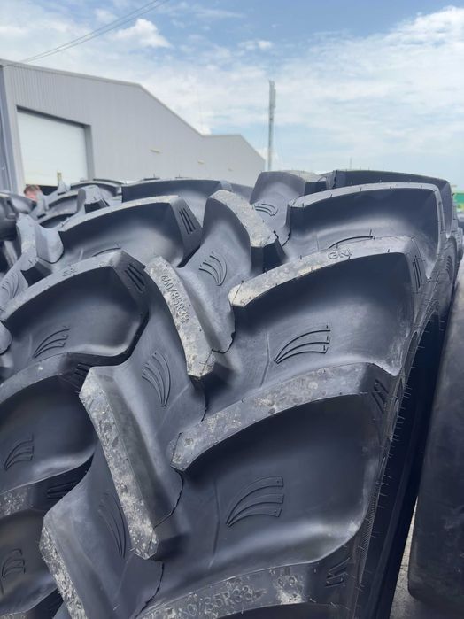 460/85R38 GRI 154D GREEN (18.4 R38) Caucicuri noi radiale pe sarma