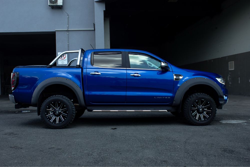 Ford Ranger 2.0 170CP – LIMITED – Automată / 4x4 / Full Option