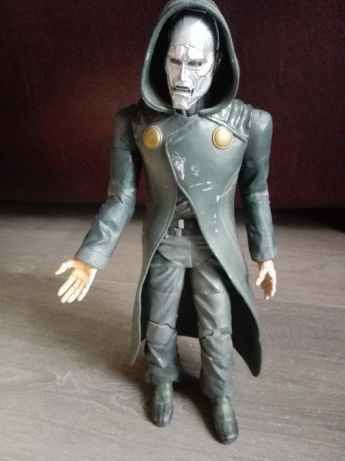 Оригинална играчка Dr. Doom