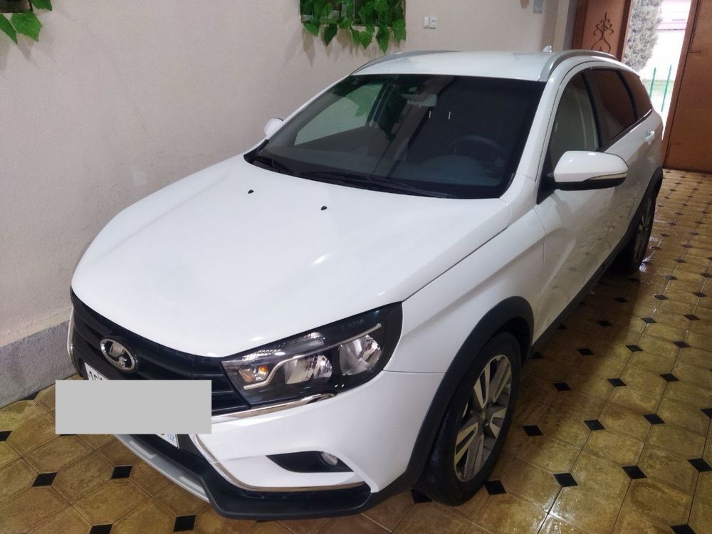 Продается Lada Vesta Cross