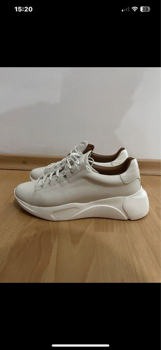 Adidasi Musette impecabili
