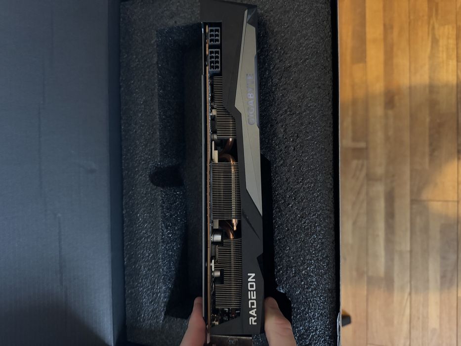 Radeon™ RX 6700 XT GAMING OC 12GB