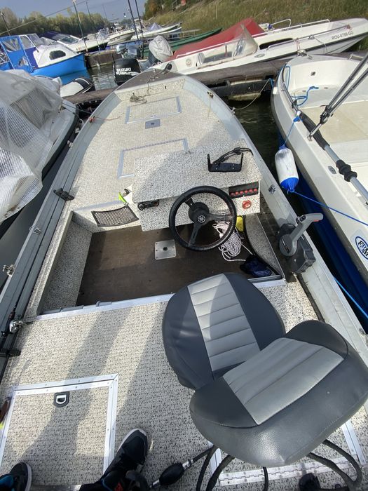 Barca aluminiu Motocraft xl430 + motor + peridoc