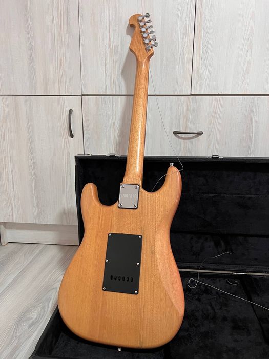 Guitar Solo Electro Yamaha
