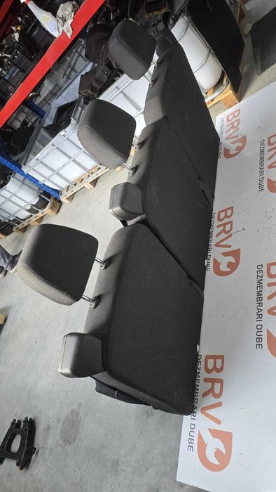 Bancheta 3 loc. ultimul rand  pentru Ford Transit Custom 2017