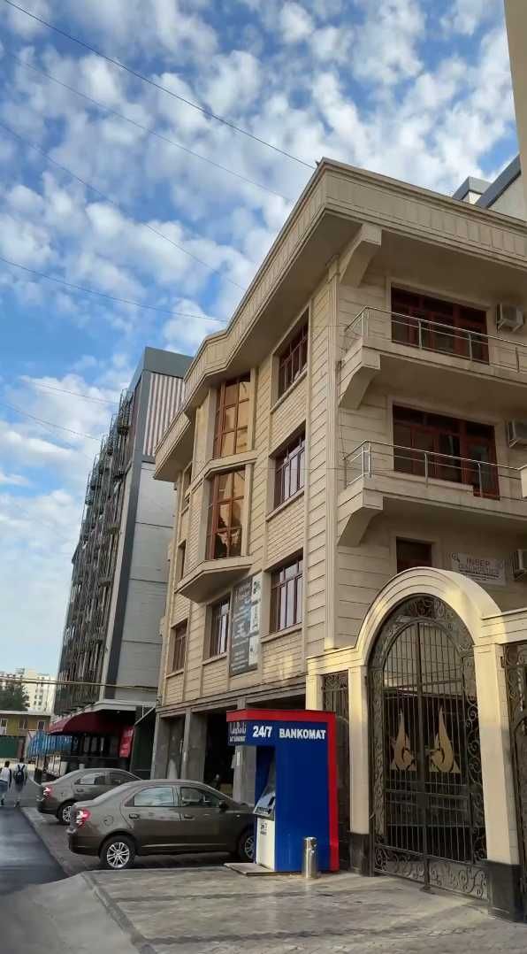 Сдаются этажи в аренду под офисные помещения корзинка аэропорт
