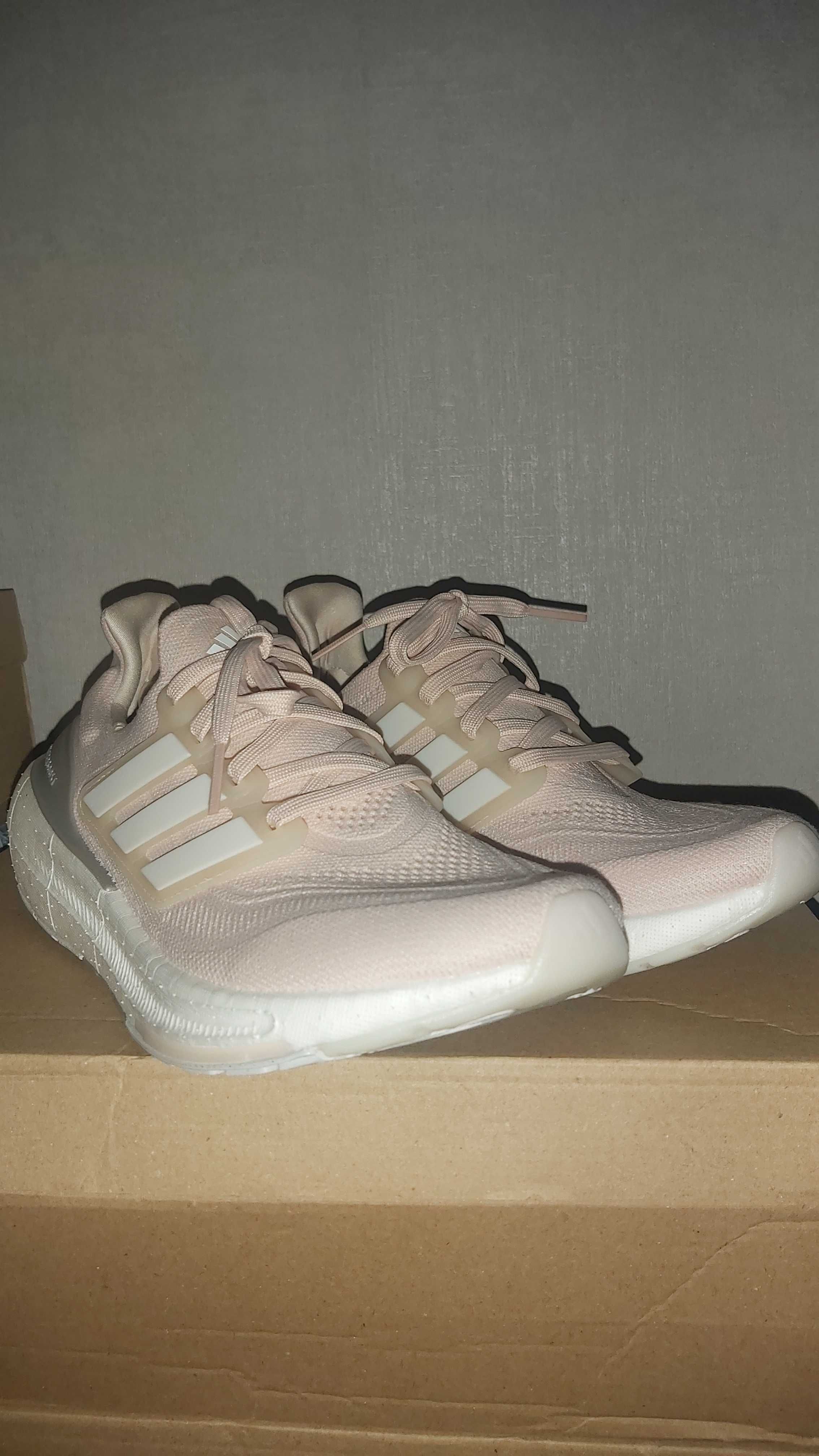Adidas UltraBoost 23 Light - Номер 38