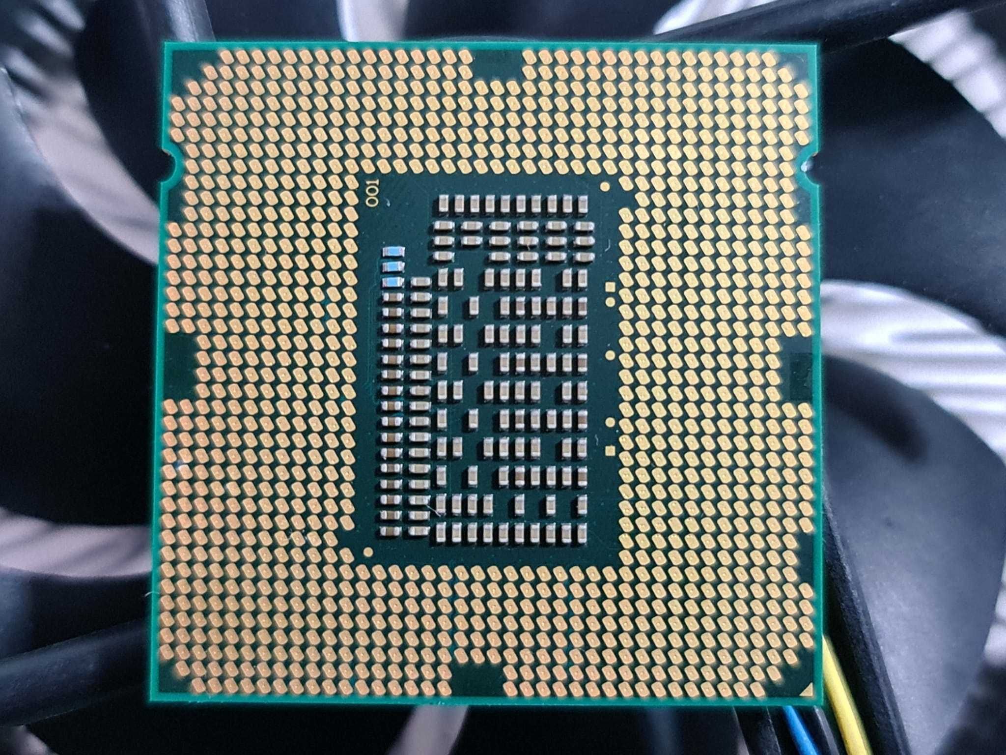 Procesor Intel Core i5 2320, 3Ghz, 6MB, socket 1155, Box - poze reale