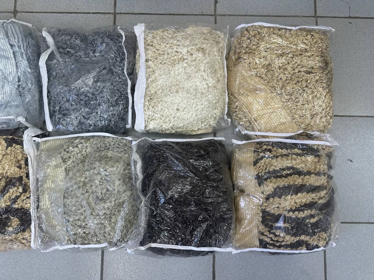 Eshik uchun pardalar skidkada