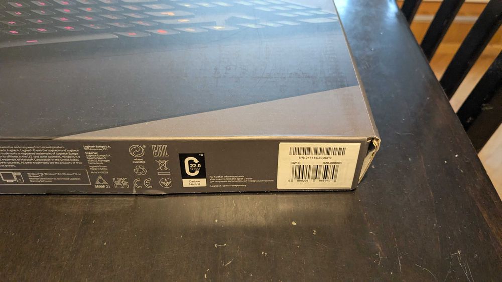 Клавиатура Logitech G213