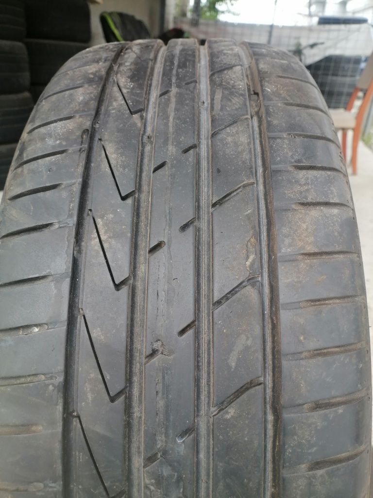 225 50 R 18 95W HANKOOK ДОТ 4918