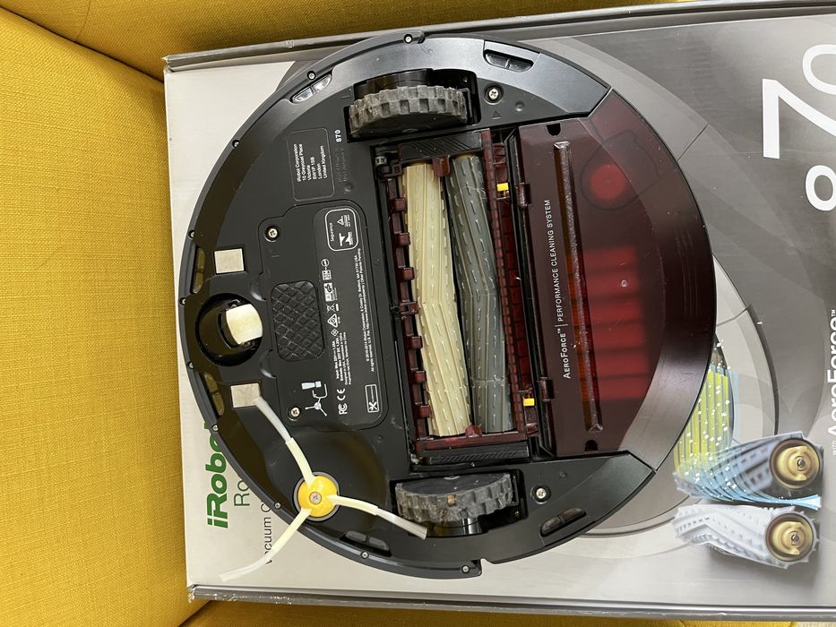 Робот пылесос Roomba 870