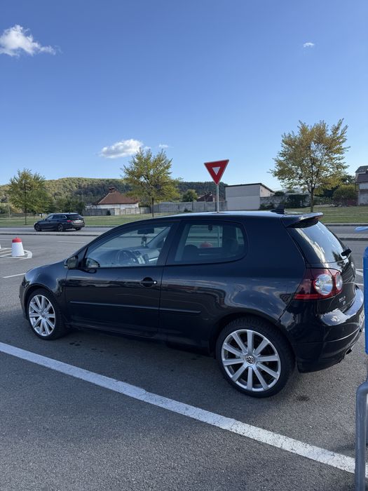 Volkswaggen Golf V GT RLine