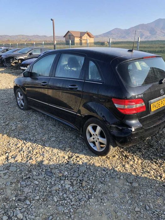 Piese din dezmembrări Mercedes B Class B 200  /  B 180