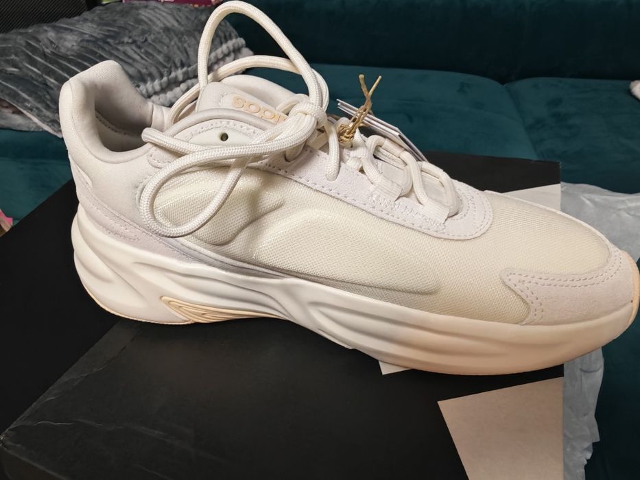 Дамски Маратонки Adidas Ozelle