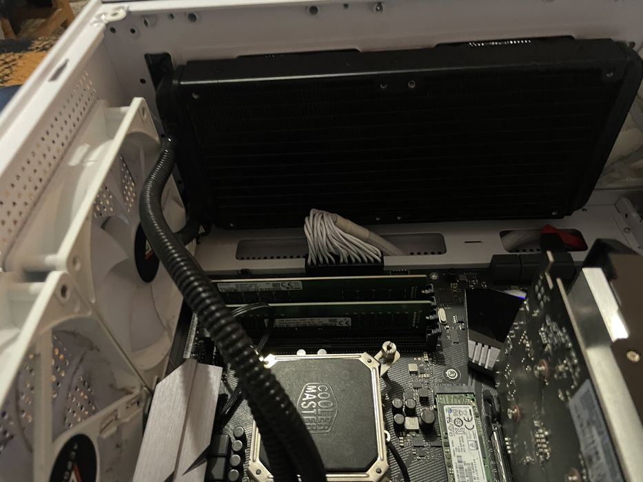 Vand Kit procesor+placa de baza+ram+cooler pe lichid