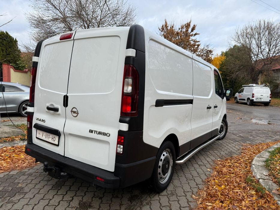 Opel Vivaro/Renault Trafic mod nou extra lung 2018 Diesel euro 6 navi