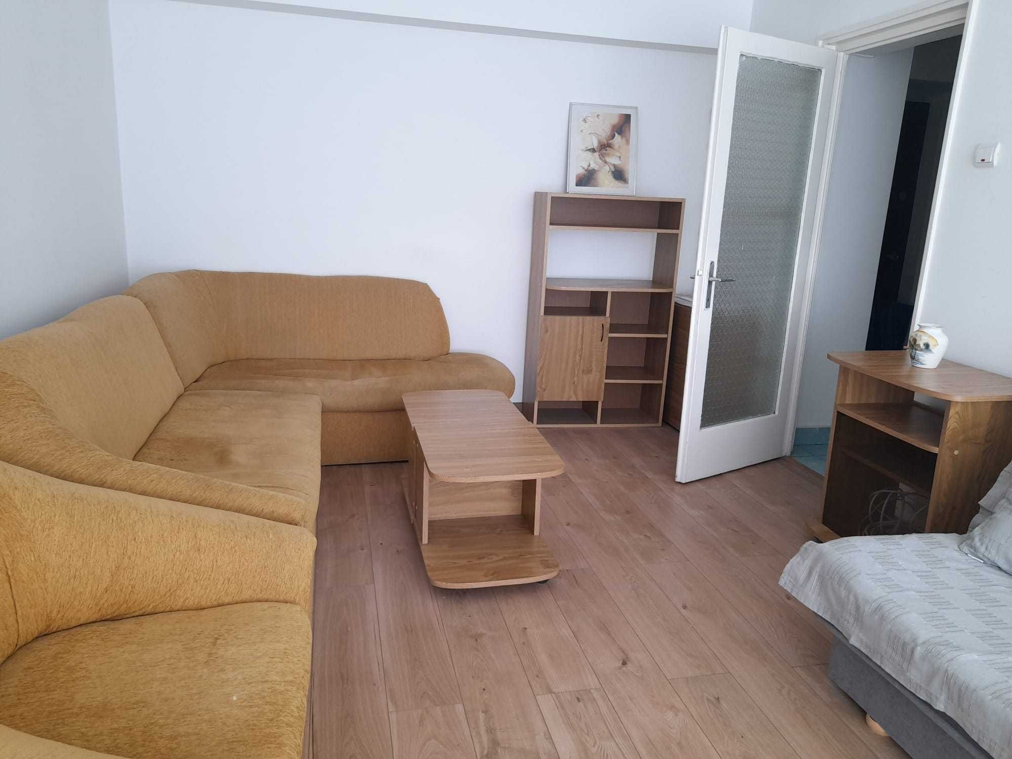 Apartament 3 camere de inchiriat metrou Grivita