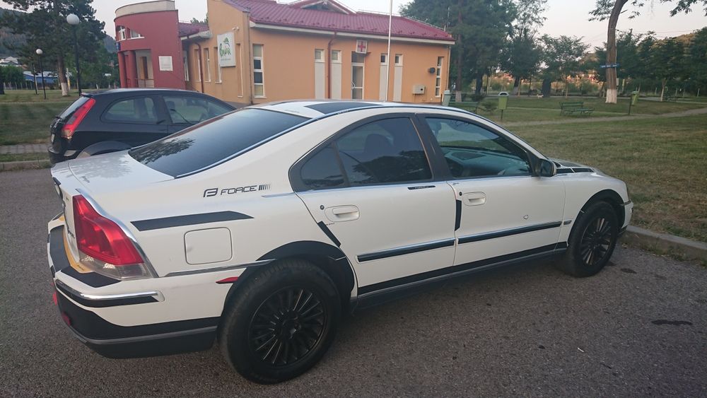 Volvo S60 benzina cu GNC