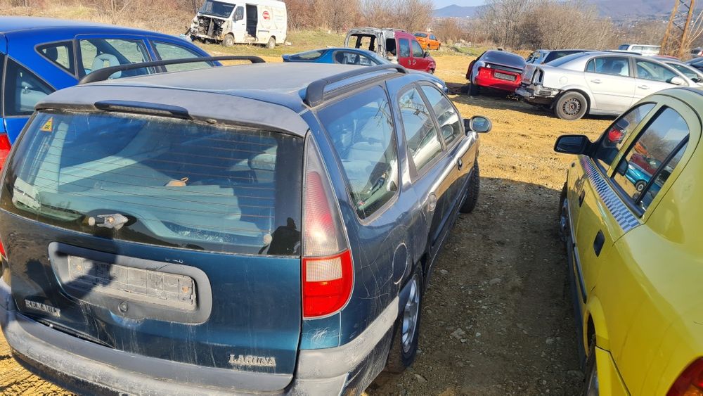 Renault Laguna 2.0 , Рено Лагуна На Части !!!