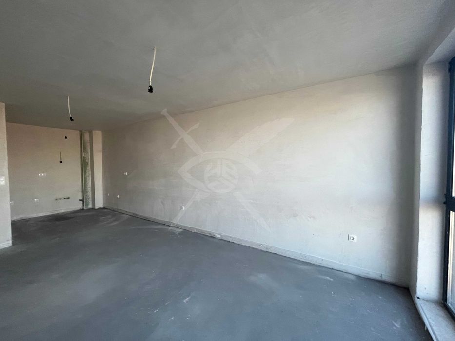 Продава се Двустаен апартамент в Пловдив, Център - 78 кв.м за 1255 €/кв.м - Снимка #4