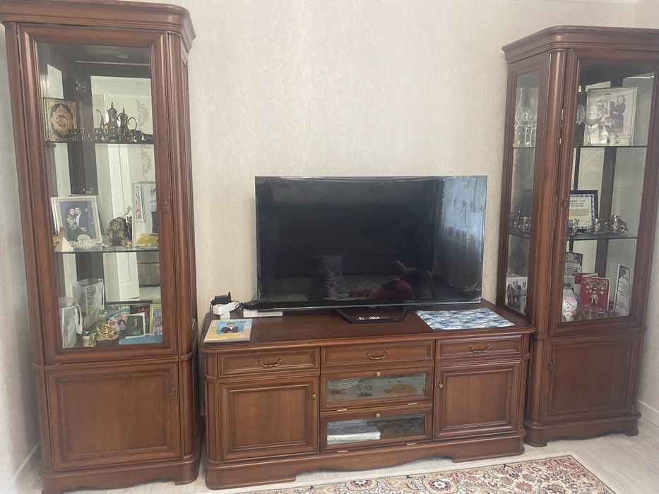 Продам Гостинную