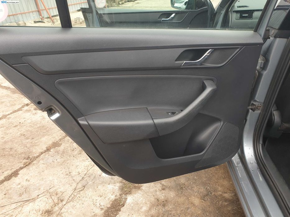 Panou Tapiterie Fata Interior Usa Portiera Stanga Spate Skoda Rapid Berlina Sedan 2012 - 2017 [K3792]