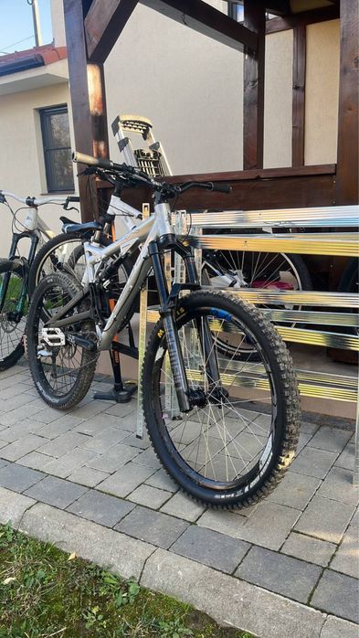 Vand yeti asx full suspension mtb