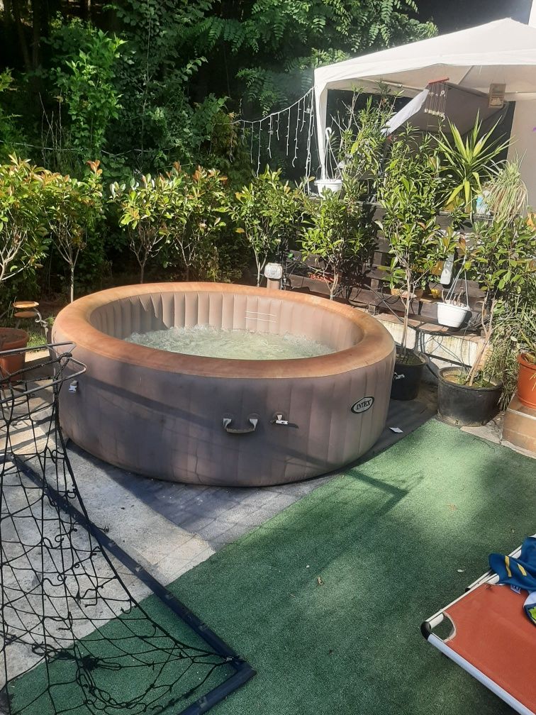 Jacuzzi gonflabil
