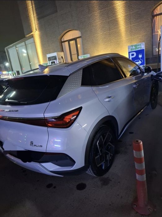 Продаётся Автомобил