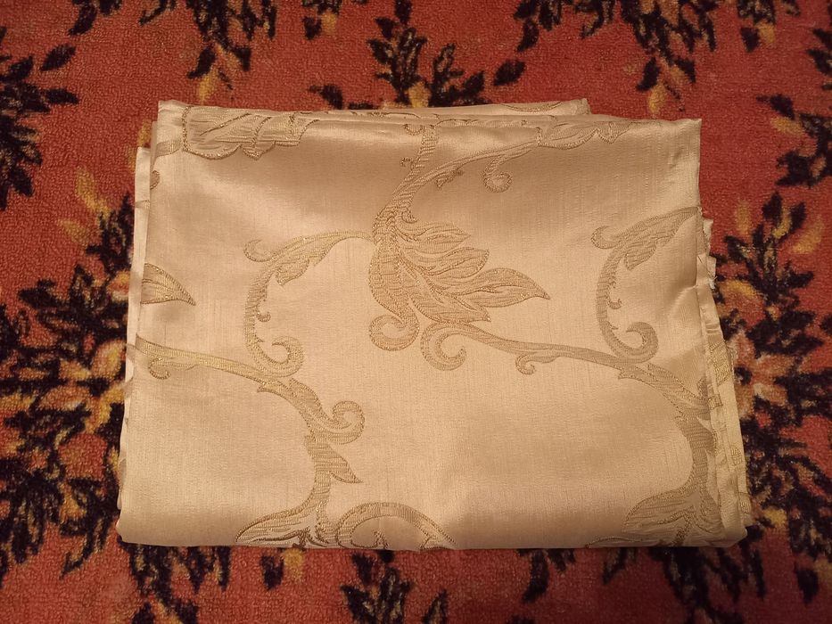 Продам новый шторы