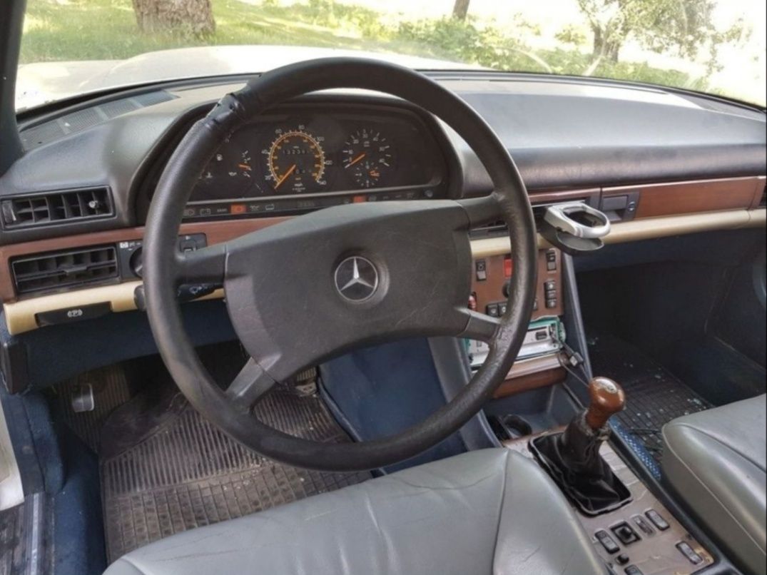 Mercedes 380Se American 3300euro