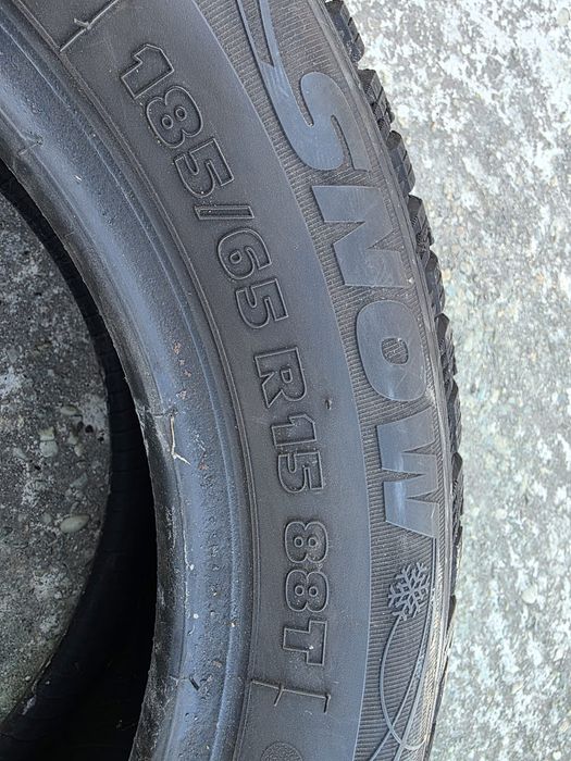 Cauciucuri iarna 185 65 R15