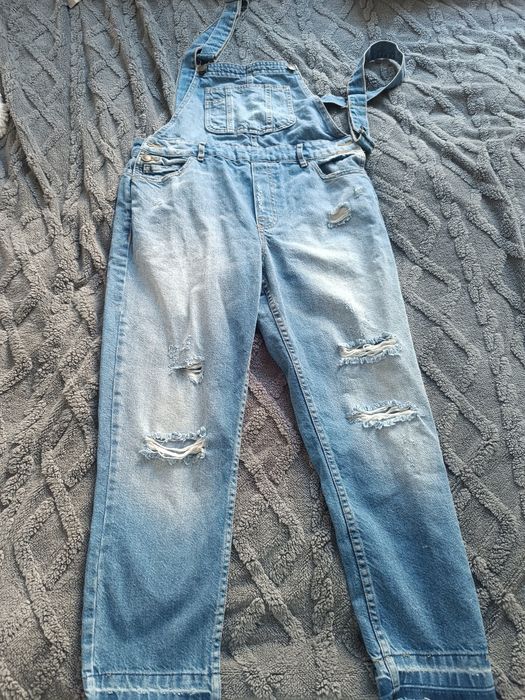 Продам комбинезон Зара